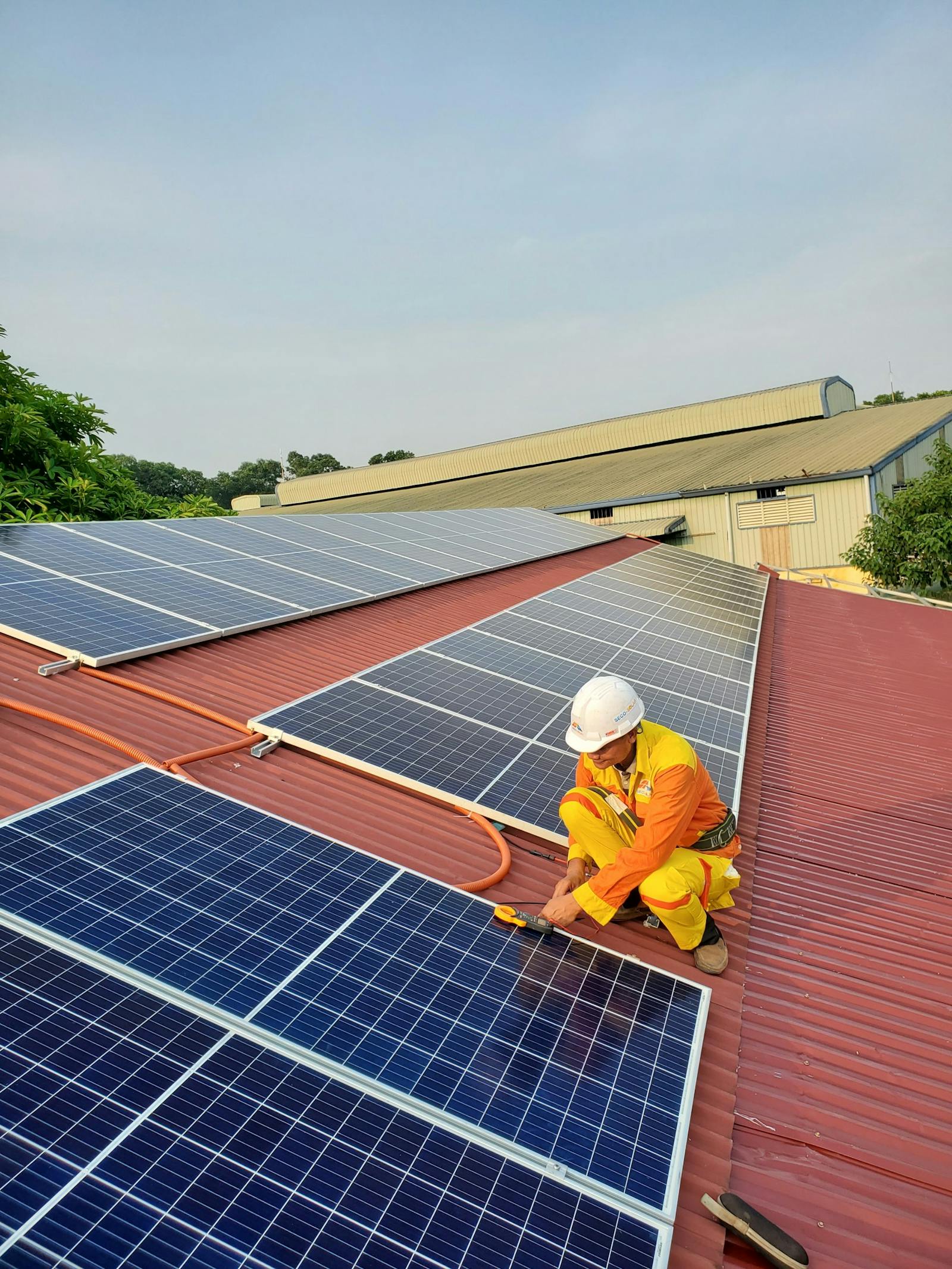 420 kW multi-site programme across an East Midlands group corp